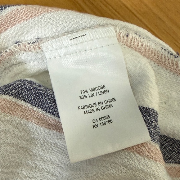 Linen Tank Top - Picture 7 of 8